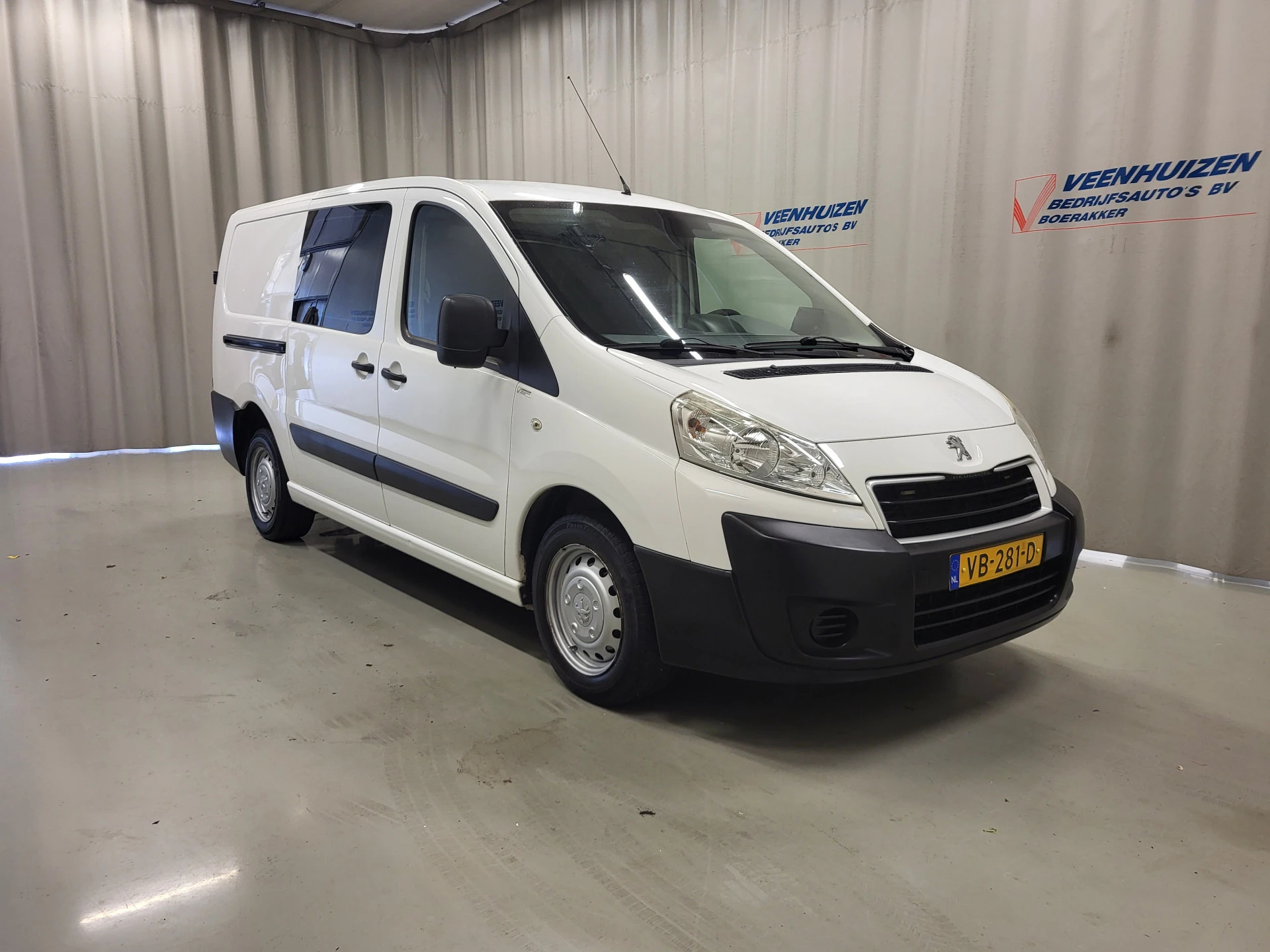 Peugeot Expert 2014 - 2.0HDI L2/H1 Trekhaak Apk tot 24-2-2027! afbeelding 15
