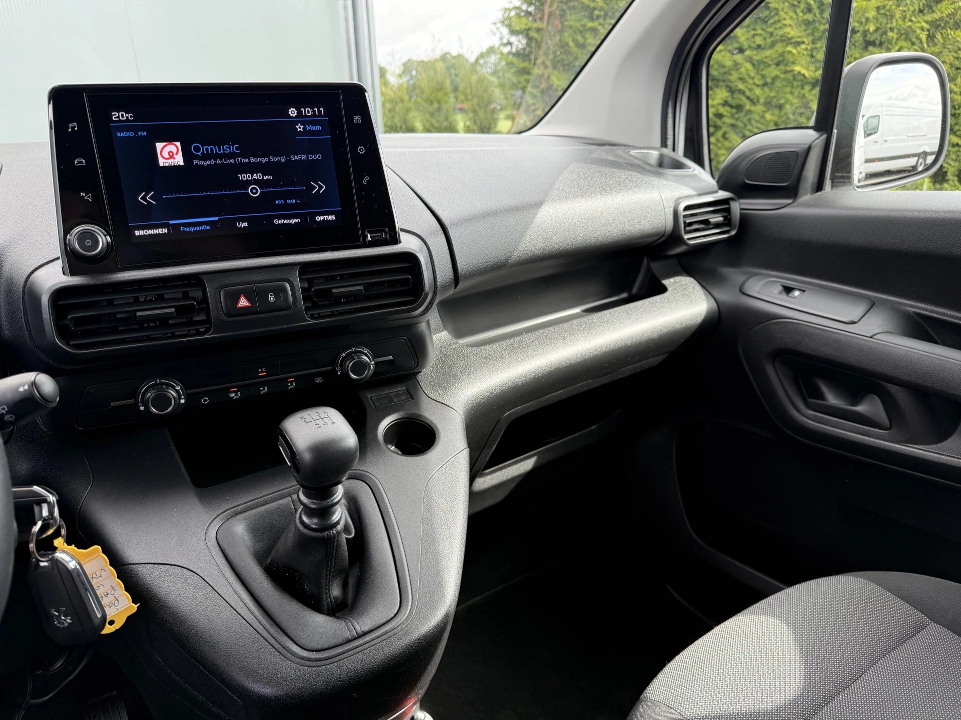 Peugeot Partner 2023 - 1.5 BlueHDi 102 PK / L1H1 / 1e EIG. / AIRCO / CRUISE / CARPLAY / SCHUIFDEUR / ZEER NETJES! zdjęcie 12