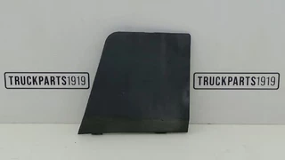 Iveco N/A - Body & Chassis Parts Afdekkap bumper Li. Iveco obrazek 1