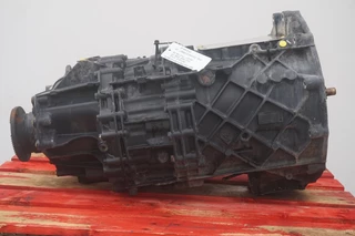 ZF N/A 2010 - 12AS2330DD TGX imagen 3