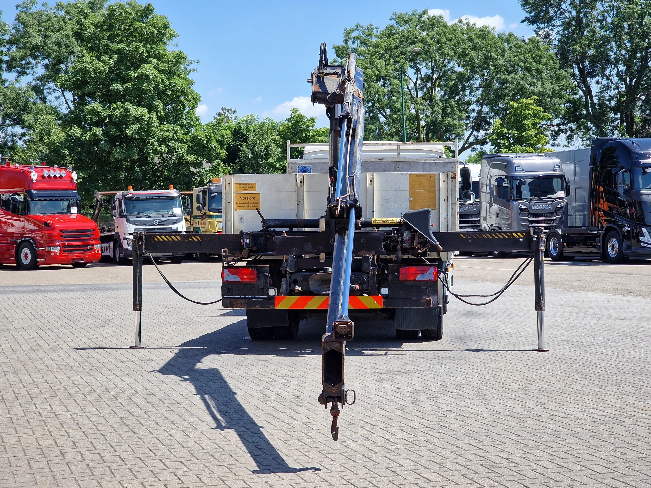 MAN TGL 2008 - 12.210 - HIAB 077 DUO Crane / Grua - Manual gearbox - Euro 4 zdjęcie 25