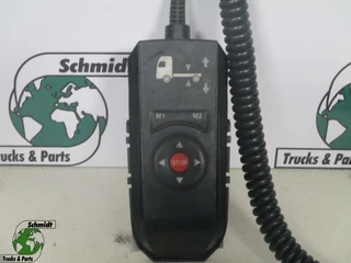 Mercedes-Benz - A 000 827 84 14 luchtvering module на продажу