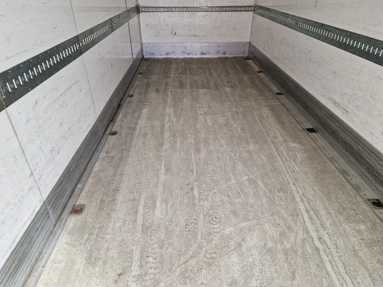Bussbygg - box sidedoors afbeelding 8