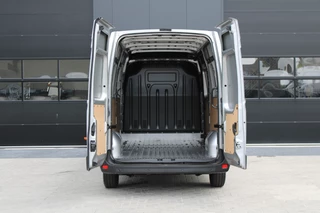Renault Master 2024 - T35 2.3 dCi 180pk L3H2 - Airco - Navigatie - Camera - Cruise - Parkeersensoren - 105l tank - Rijklaar obrazek 25
