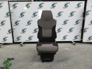 MAN - 81.62307-6558 // 81.62307- 6562 STOEL RECHTS MAN TGS MODEL 2020 te koop