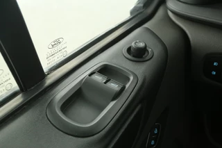Ford Transit Custom 2018 - 2.0 TDCI L2H1 afbeelding 20