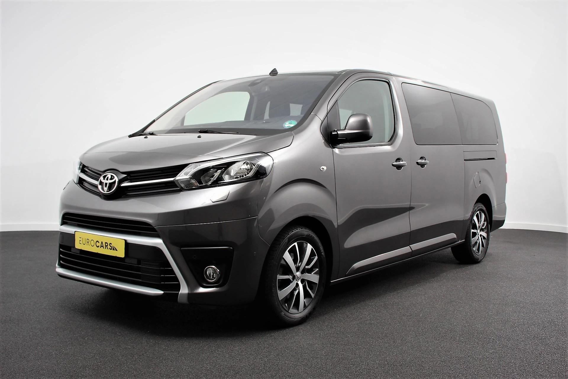 Toyota ProAce 2022 - Shuttle 2.0 145pk L3H1 Automaat Cool 9persoons PERSONENBUS afbeelding 1