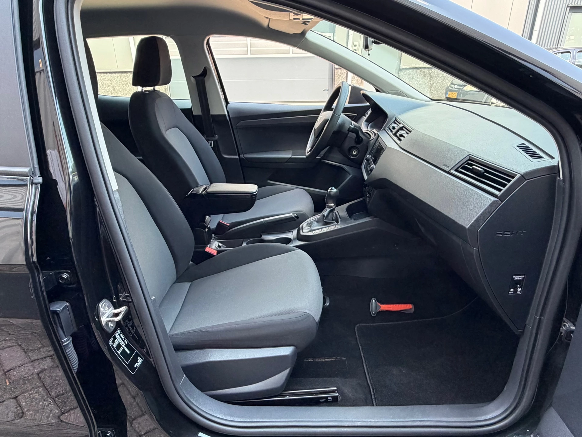 SEAT Ibiza 2018 - 1.0 MPI Reference bj.2018 Airco|Pdc|Lm velg|Cc. afbeelding 10