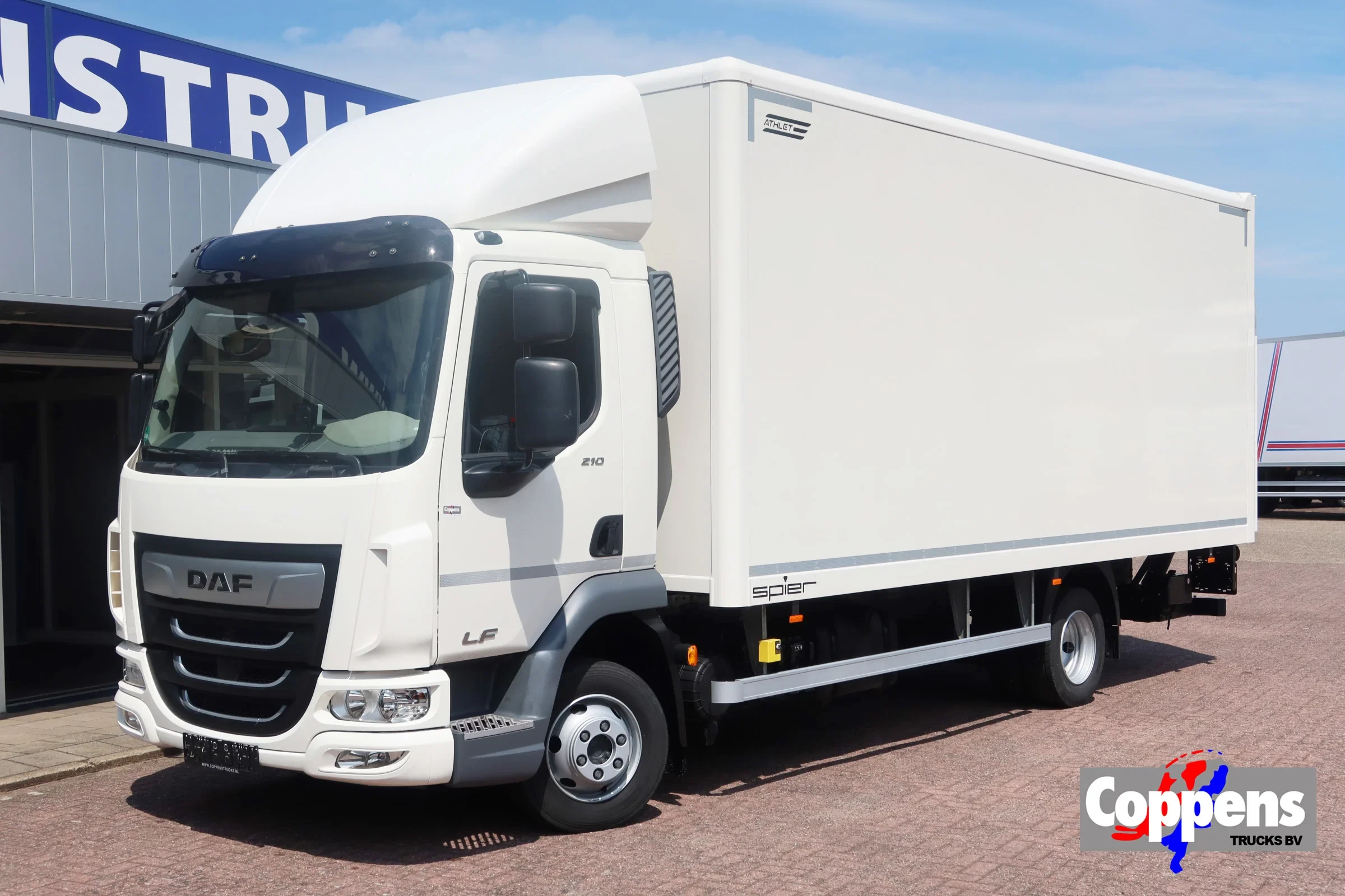 DAF LF 210 2024 - FA Bakwagen + klep 1000 kg + Ringfeder!! afbeelding 1