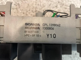 Scania N/A - 1300806 FUSE BOX immagine 2