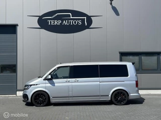 Volkswagen Transporter 2023 - 2.0 TDI 204pk DSG Caravelle 4 Motion изображение 3