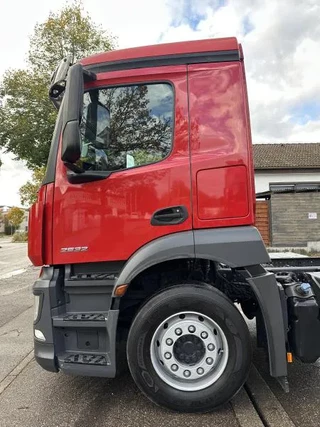 Mercedes-Benz N/A 2018 - 2532 LL 6x2 LANGES Fahrgestell Intarder Lenkachse imagem 8