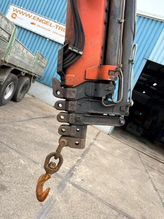 Renault Premium 385 1997 - .26G 6x2 PALFINGER / KIPPER (MECHANICAL PUMP / EURO 2 / 10 TIRES / ZF16 MANUAL GEARBOX / P.T.O. / ETC.) obrazek 18