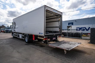 Mercedes-Benz N/A 2013 - AXOR 1829-MP3+ CARRIER bild 10