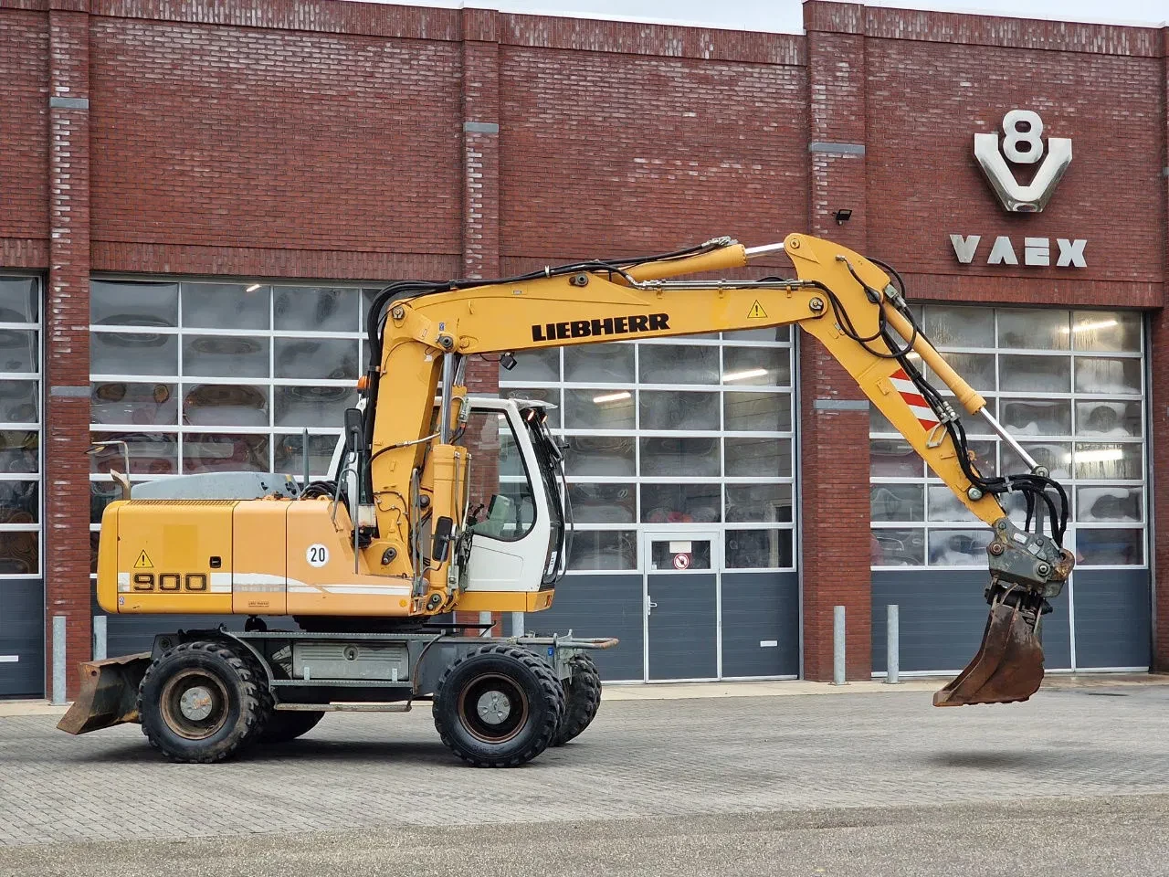 Liebherr 2009 - A900C - 95 KW - Central Greasing - imagem 9