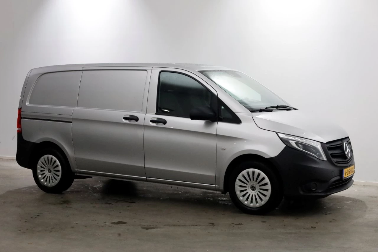Mercedes-Benz Vito 2022 - 114 CDI 136pk Compact 9G Automaat 2x Schuifdeur/LED/Camera/Inrichting 09-2022 Bild 13