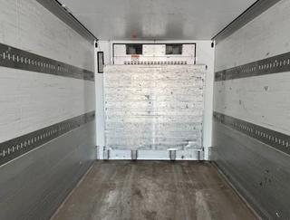 Schmitz Cargobull N/A 2013 - 3-AS   STUURAS   CARRIER VECTOR 1550    GEGALVANISEERD CHASSIS   GOEDE BANDEN    TOP STAAT NL TRAILER изображение 11