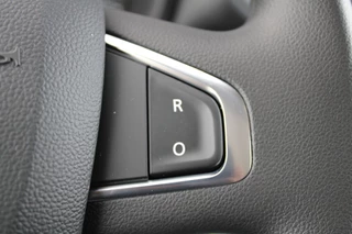 Renault Master 2024 - T35 2.3 dCi 180pk L3H2 - Airco - Navigatie - Camera - Cruise - Parkeersensoren - 105l tank - Rijklaar obrazek 34