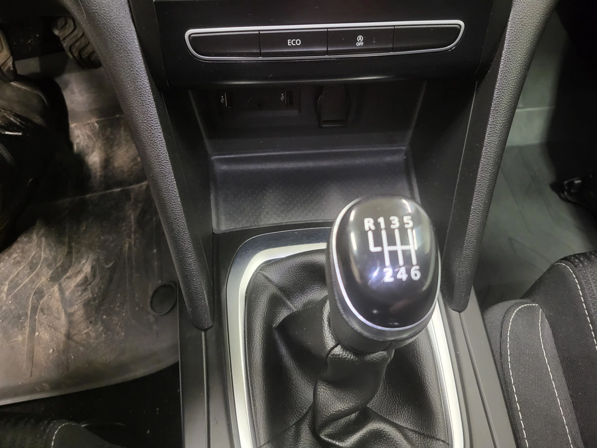 Renault Mégane 2018 - 1.5dCi Grijs kenteken Trekhaak Euro 6! obrázek 11