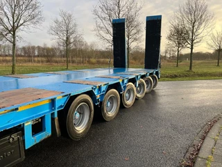 Goldhofer N/A 2008 - STZ L6 65/80A with loading ramps image 11