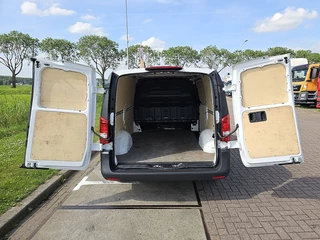 Mercedes-Benz Vito 2022 - 114 obrazek 13