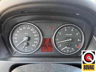 BMW X1 2015 - sDrive20i Business obrazek 10