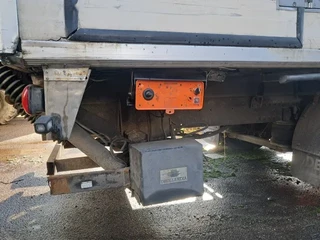 Volvo 240 2012 - FL 12-240 , Fridge truck , Carrier Viento image 28