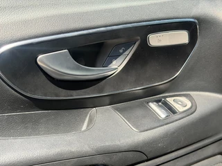 Mercedes-Benz Vito 2022 - TOURER 124CDI Dubbelcabine Dubbelschuifdeur Automaat Airco Navi Cruisecontrol Leder 240PK obrazek 15