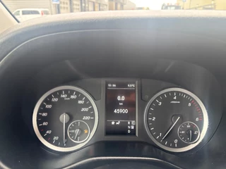 Mercedes-Benz Vito 2022 - 114CDI L2H1 Automaat Airco Navi Cruisecontrol Trekhaak 45900KM bild 11
