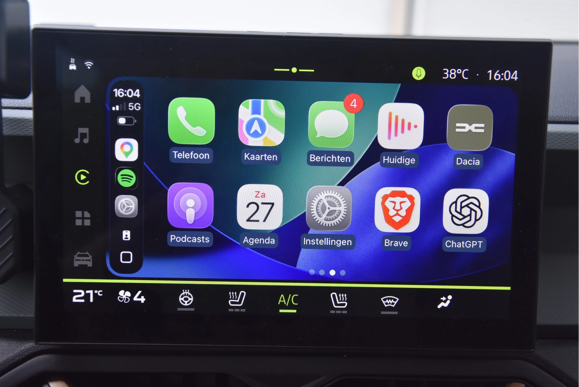 Dacia Duster 2025 - 1.6 Hybrid 140 Extreme | Winter + Techno Pack | afbeelding 16