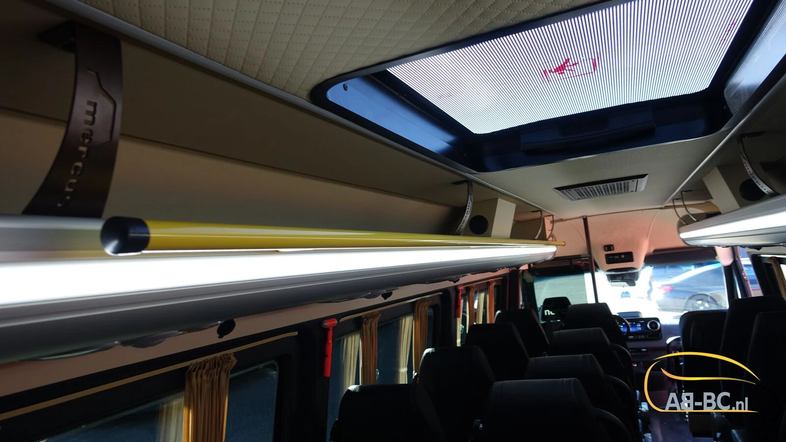 Mercedes-Benz Sprinter 2026 - NEW 519 CDI 24 Seats EURO 6 obrázek 60