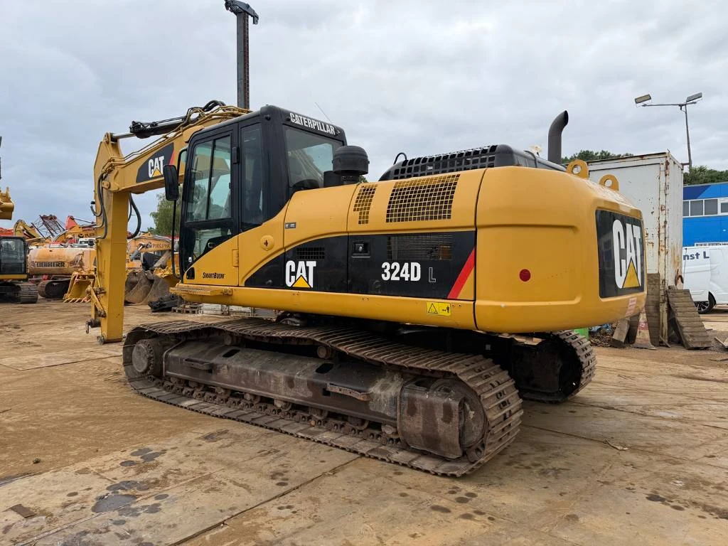 Cat 2006 - 324 D L afbeelding 3