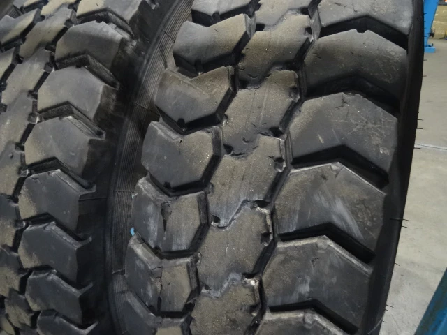 - Geen producent - - NEXT TREAD 315/80 obrázek 2