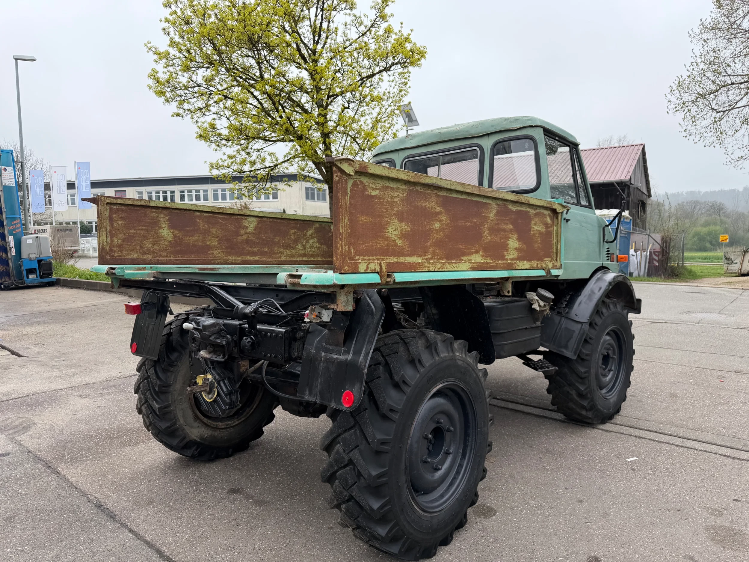 Mercedes-Benz Unimog - 403, Pritsche, Kipper, 72 PS, voll funktionsfähig! afbeelding 6