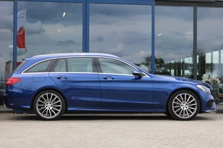 Mercedes-Benz C-Class 2015 - Estate 400 4MATIC AMG PANORAMADAK LUCHTVERING LEDER MEMORY HEAD-UP COMAND 19'' TREKHAAK imagen 5