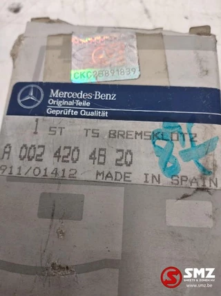 Mercedes-Benz N/A - Achterste remblokkenset mercedes w638 a0024204820 bild 2