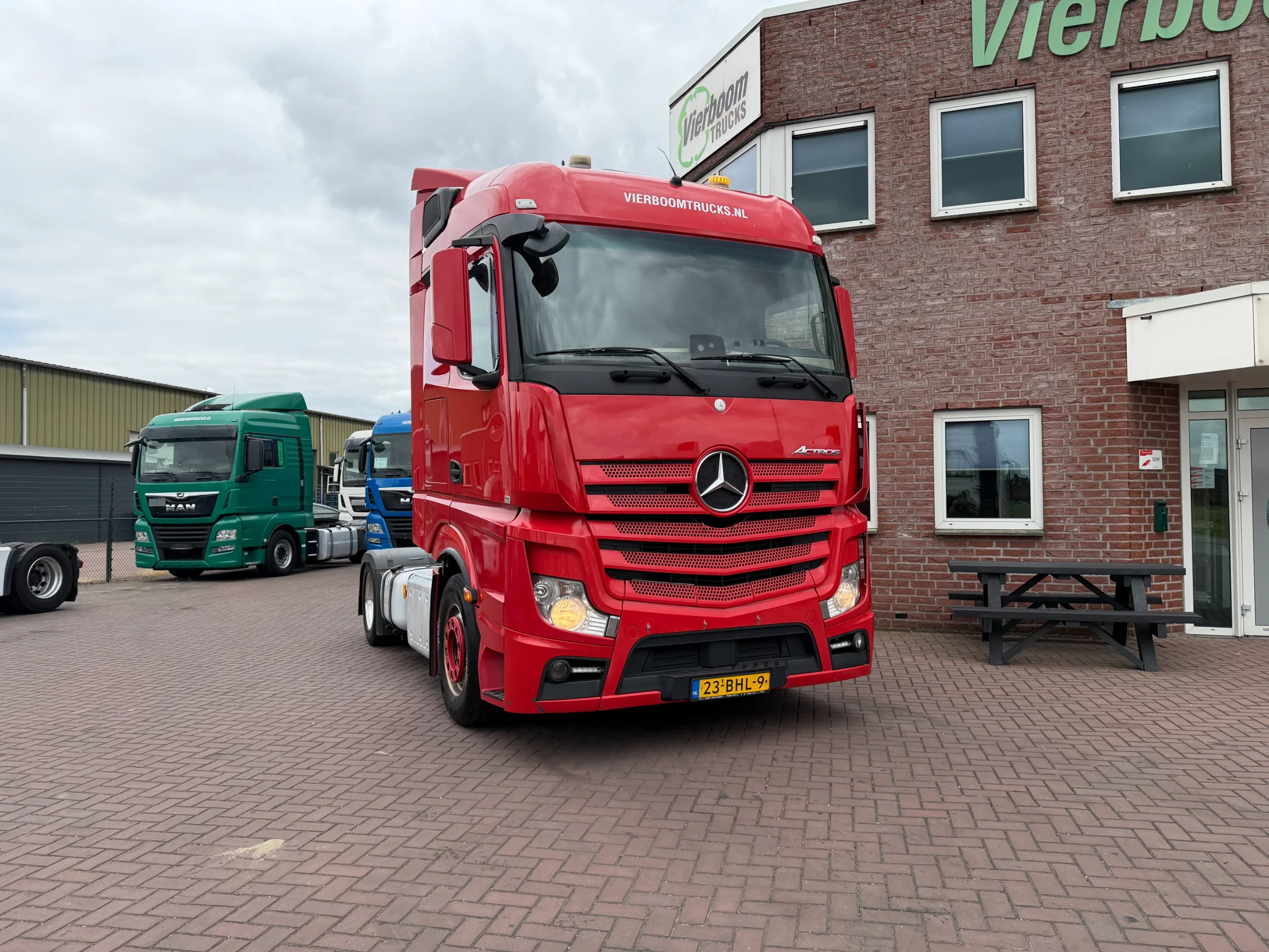 Mercedes-Benz Actros 2016 - 1842LLS 4X2 image 1