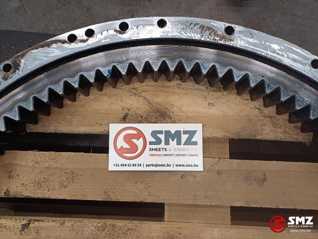 Caterpillar 2022 - Gear + bearing swing Caterpillar obrázek 2