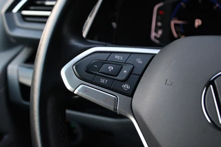 Volkswagen Transporter 2021 - 2.0 TDI L2H1 28 Bulli 150pk - 20 Inch - Camera - Trekhaak - Leder - ACC - LED - Rijklaar immagine 23
