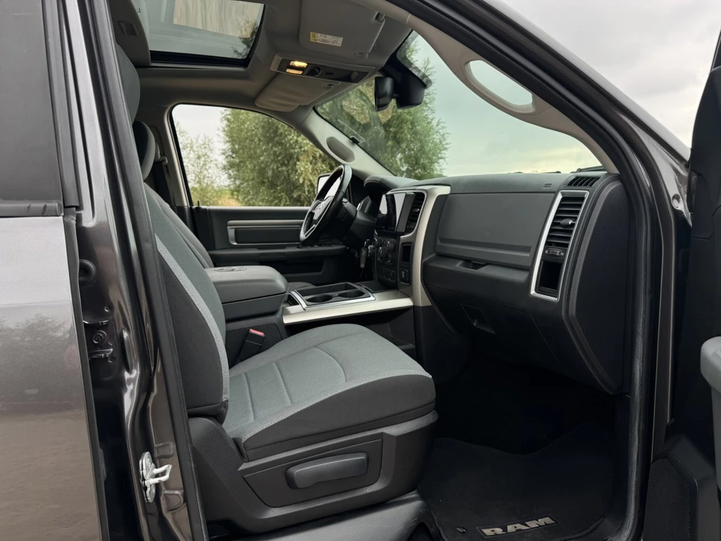Dodge Ram 1500 2014 - SLT 3.6L, EXTREEM LAGE BIJTELLING, ORIG NED, ZEER NETTE STAAT afbeelding 8