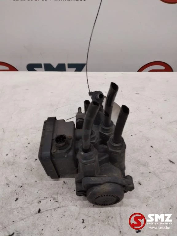 Volvo 2009 - Occ EBS modulator Volvo afbeelding 1