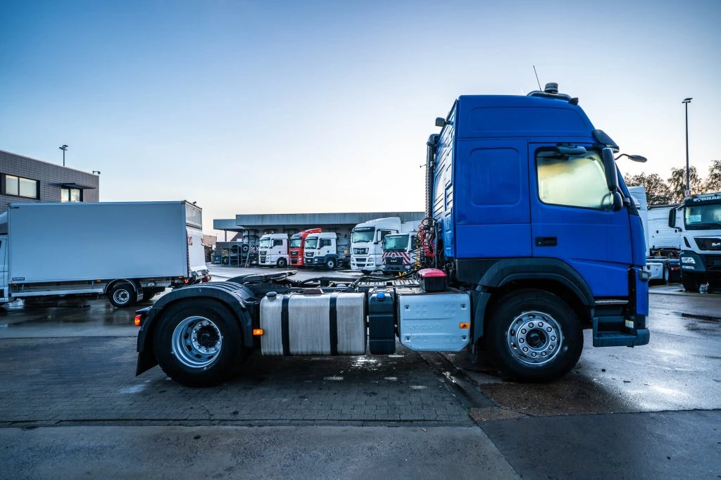 Volvo 2018 - FM 420 +KIPHYDR. obrázek 3
