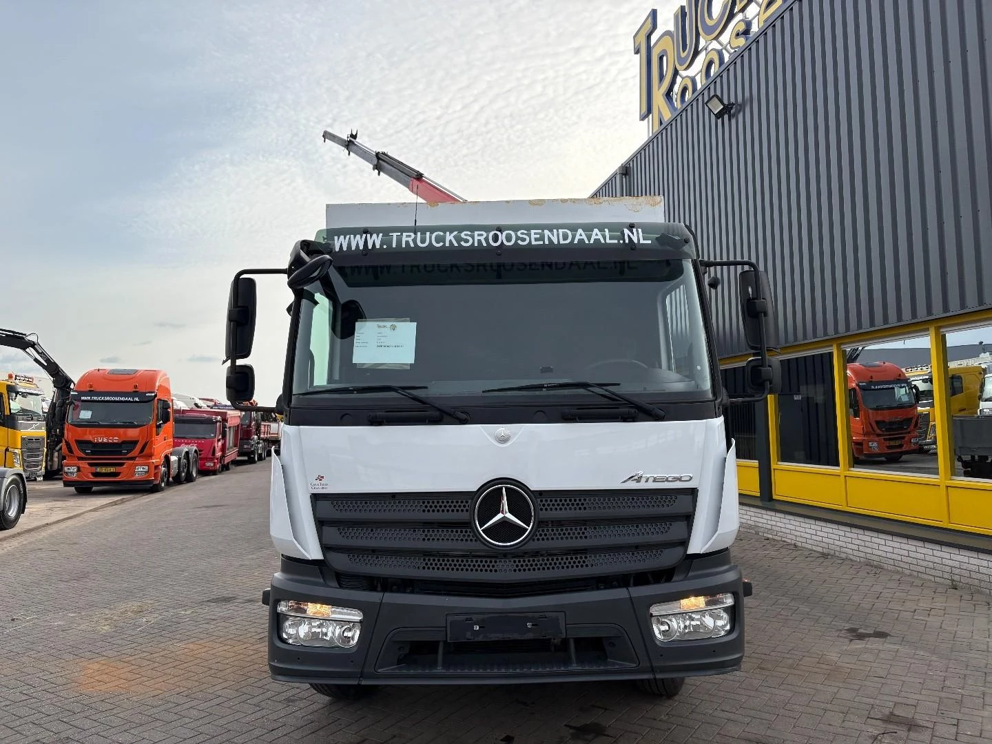 Mercedes-Benz Atego 2014 imagem 32