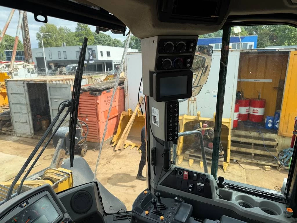 Cat 2019 - 972 M afbeelding 13