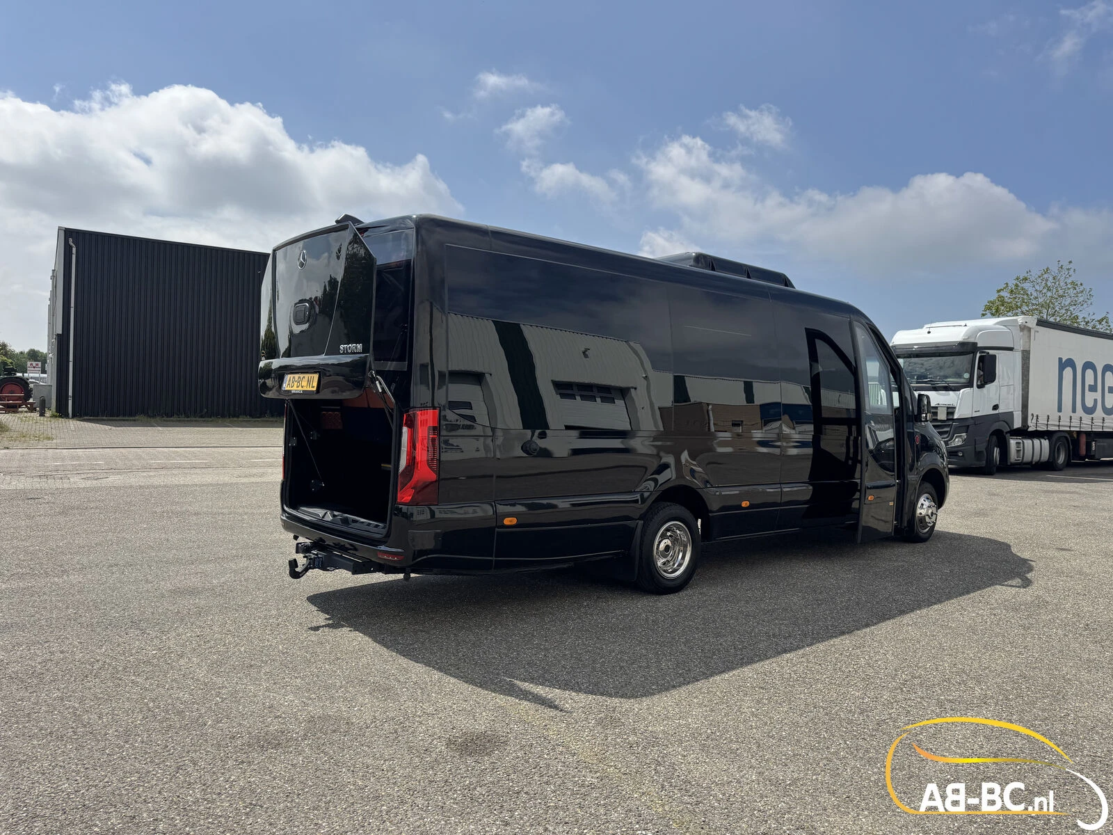 Mercedes-Benz 519 Storm, 21 Seats large luggage space, Euro 6 2026 Bild 16
