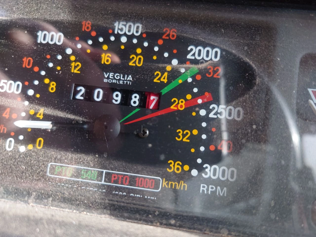 New Holland 110-90 DT 40km/h 1997 afbeelding 9