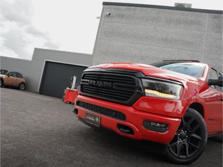 Dodge Ram 1500 2024 - 5.7L V8 4x4 Crew Cab Laramie Night immagine 11