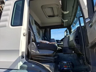 MAN TGS 2014 - 18.360 / FASSI F135 REMOTED CRANE / TIPPER / BIG AXLE / FULL-STEEL / DRUM BRAKES / 211690 KM / AIRCO / FRIDGE / AUTOMATIC / EURO-5 / 2014 obrazek 38