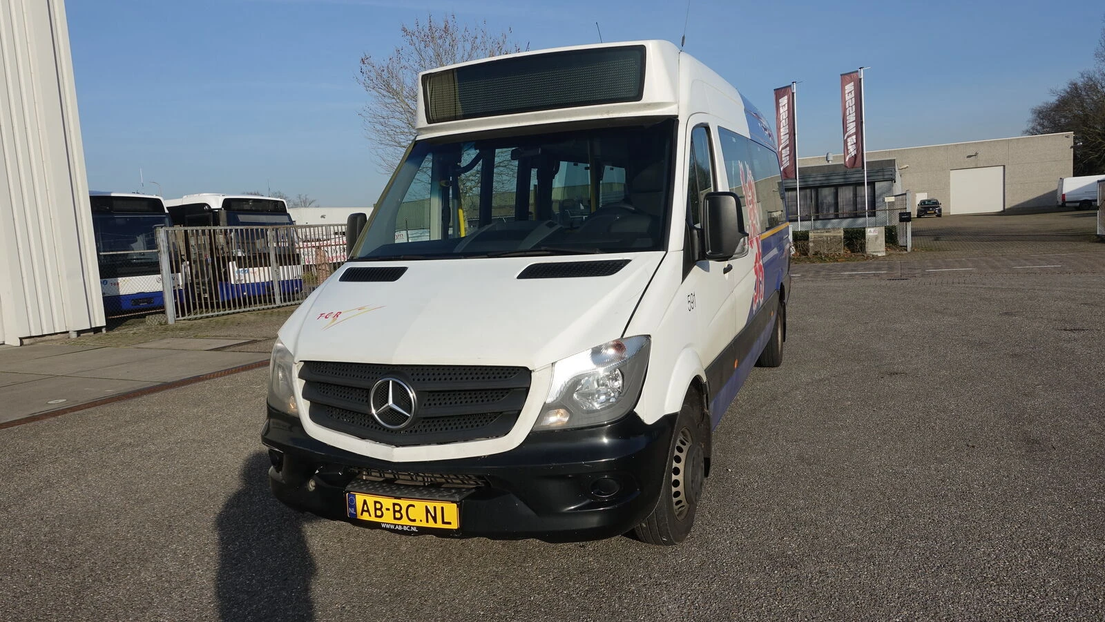 Mercedes-Benz Sprinter 2016 - city 35 - 14 Seats EURO 6 zdjęcie 25