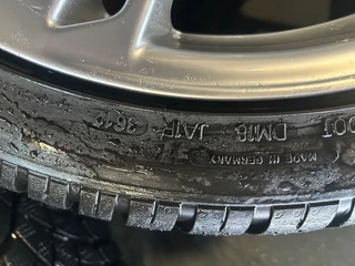 Audi RS4 - Audi RS4/RS5 Originele 19″ Velgen met DUNLOP SP WINTER SPORT imagem 16